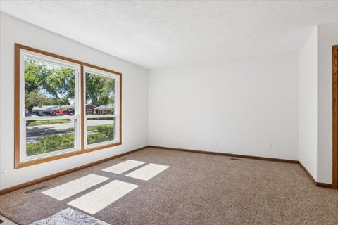Tiny photo for 200 W Jeffery Avenue, Wheeling, IL 60090 (MLS # 12580095)