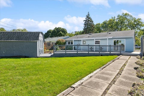 Tiny photo for 200 W Jeffery Avenue, Wheeling, IL 60090 (MLS # 12580095)