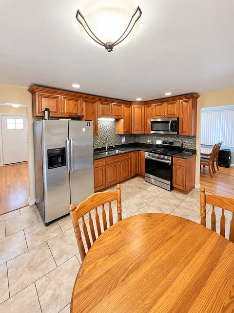 Tiny photo for 1339 Prince Drive, South Holland, IL 60473 (MLS # 12784802)