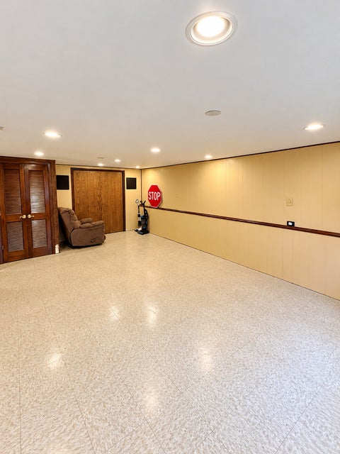 Tiny photo for 1339 Prince Drive, South Holland, IL 60473 (MLS # 12784802)