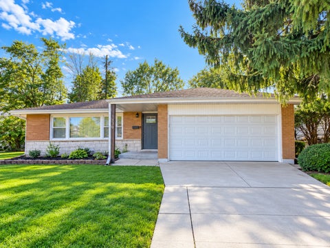 Photo of 1339 Prince Drive, South Holland, IL 60473 (MLS # 12784802)