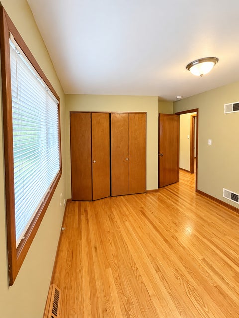 Tiny photo for 1339 Prince Drive, South Holland, IL 60473 (MLS # 12784802)