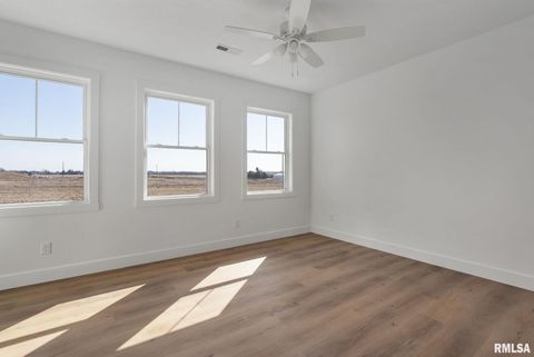 Tiny photo for 6574 Pelican Street, Bettendorf, IA 52722 (MLS # QC4261697)