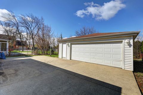 Tiny photo for 8506 N Greenwood Avenue, Niles, IL 60714 (MLS # 12615275)