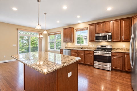 Tiny photo for 1908 Eton Drive, Hoffman Estates, IL 60192 (MLS # 12761256)