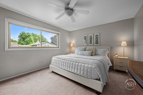 Tiny photo for 233 Terrance Drive, Naperville, IL 60565 (MLS # 12690550)