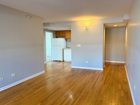 Tiny photo for 1041 Susan Collins Lane #402, Oak Park, IL 60302 (MLS # 12502684)