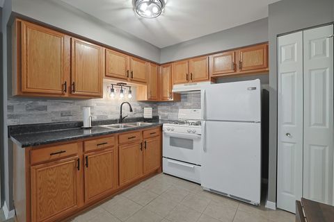 Tiny photo for 6111 W 64th Place #2, Chicago, IL 60638 (MLS # 12564399)