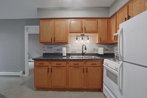 Tiny photo for 6111 W 64th Place #2, Chicago, IL 60638 (MLS # 12564399)