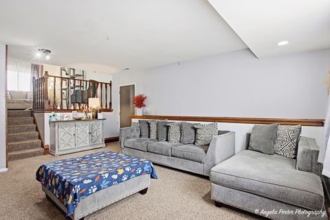 Tiny photo for 1920 Island Court, Woodstock, IL 60098 (MLS # 12567412)
