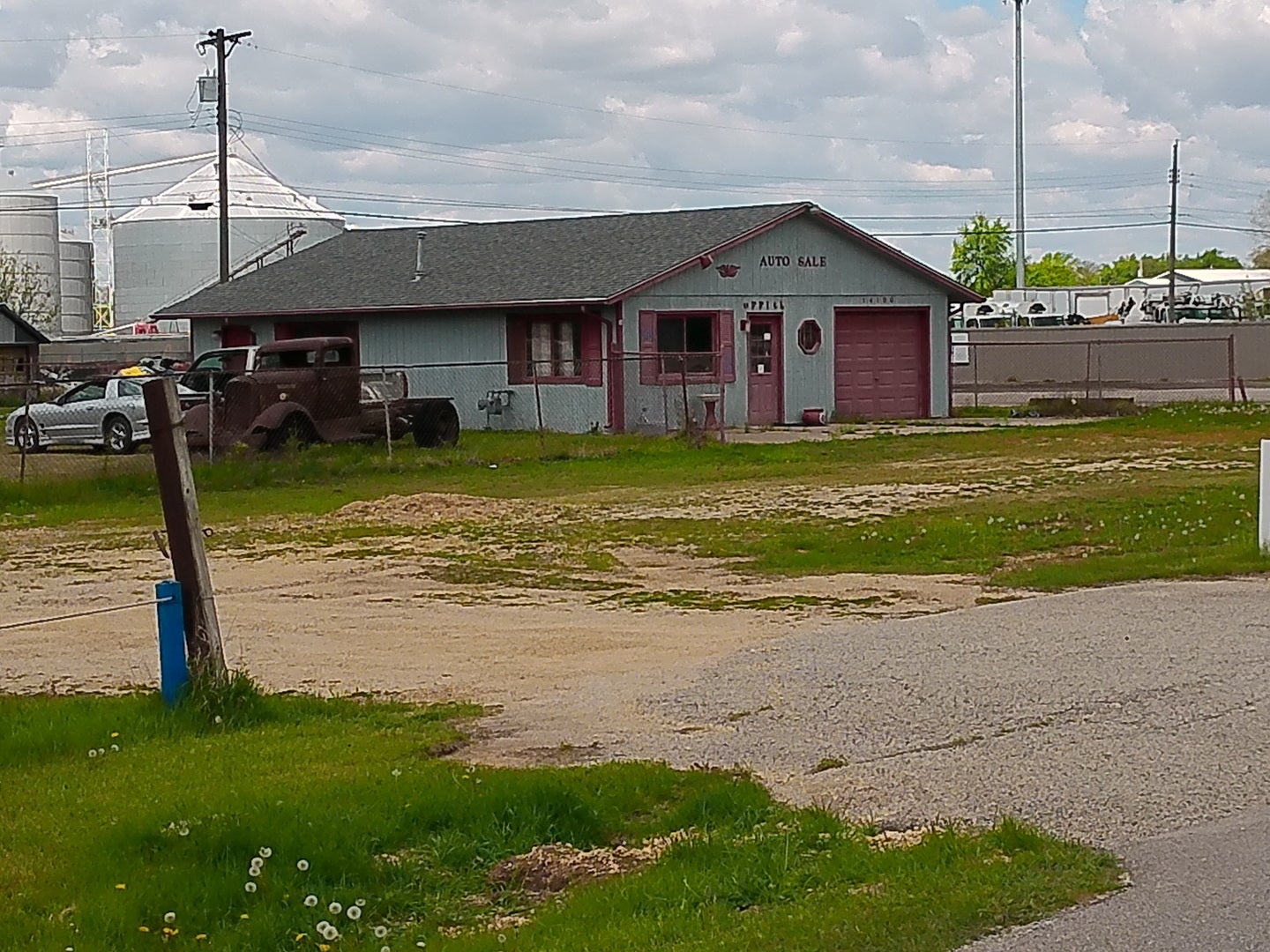14178,14190,14192 Dearborn Avenue