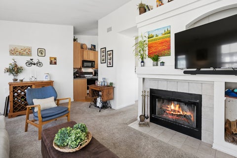 Tiny photo for 3099 Falling Waters Lane, Lindenhurst, IL 60046 (MLS # 12579120)
