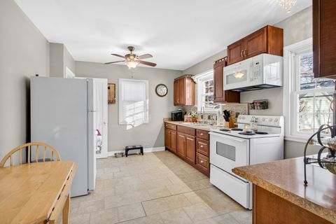 Tiny photo for 1336 Florence Avenue, Clinton, IA 52732 (MLS # 12557441)