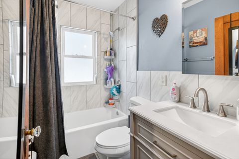 Tiny photo for 1336 Florence Avenue, Clinton, IA 52732 (MLS # 12557441)