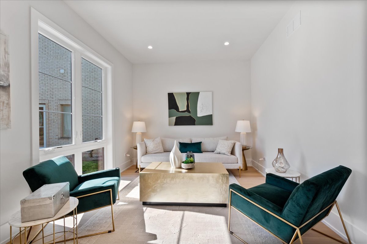 Properties 2 9516 Marion Avenue
