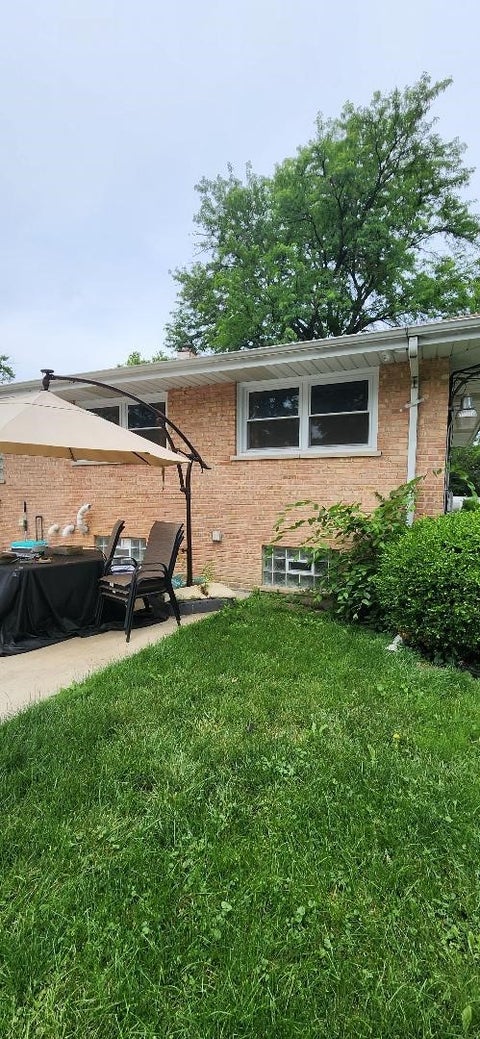 Tiny photo for 17107 Whitman Avenue, Hazel Crest, IL 60429 (MLS # 12785738)