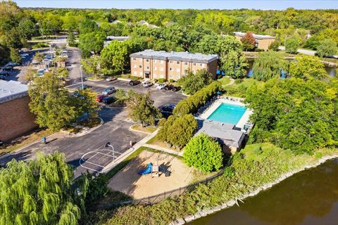 Tiny photo for 928 Casey Court #5, Schaumburg, IL 60173 (MLS # 12461277)
