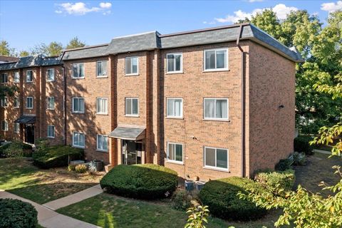 Tiny photo for 928 Casey Court #5, Schaumburg, IL 60173 (MLS # 12461277)