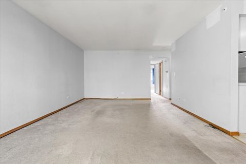 Tiny photo for 928 Casey Court #5, Schaumburg, IL 60173 (MLS # 12461277)