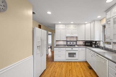 Tiny photo for 5113 W 121st Place, Alsip, IL 60803 (MLS # 12578996)