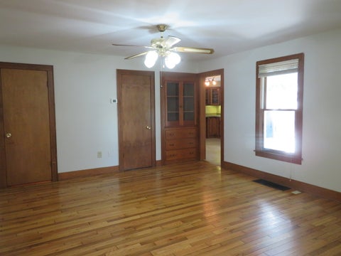 Tiny photo for 604 West Avenue, Morris, IL 60450 (MLS # 12749384)