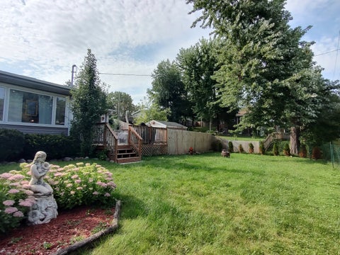 Tiny photo for 834 Shawnee Trail, Lake In The Hills, IL 60156 (MLS # 12749357)