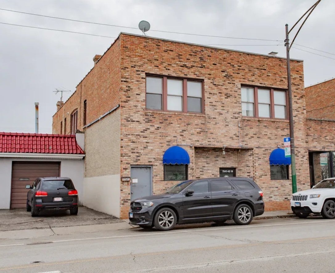 7541 W Irving Park Road