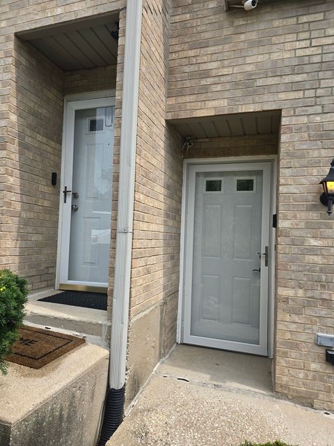 Tiny photo for 5 S Cliffside Drive #5, Willow Springs, IL 60480 (MLS # 12450814)