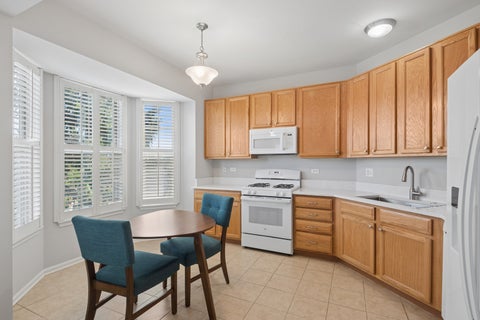Tiny photo for 660 Prestwick Lane #507, Wheeling, IL 60090 (MLS # 12754382)