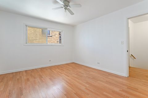 Tiny photo for 1634 W MORSE Avenue #C, Chicago, IL 60626 (MLS # 12489357)
