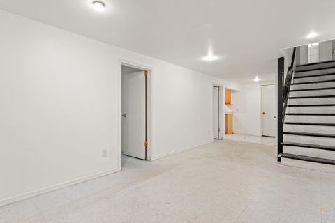 Tiny photo for 1634 W MORSE Avenue #C, Chicago, IL 60626 (MLS # 12489357)
