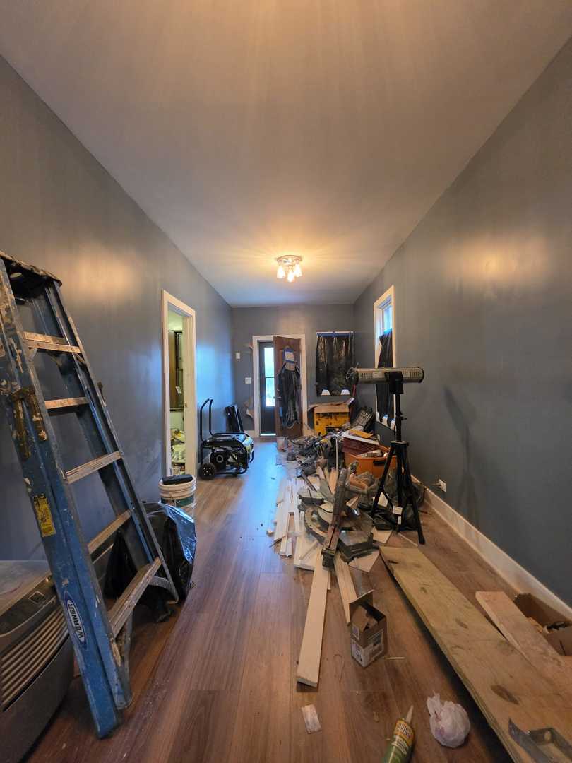 1220 W 74th Street