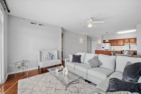 Tiny photo for 5055 Madison Street #601, Skokie, IL 60077 (MLS # 12588045)