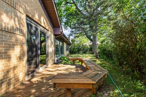 Tiny photo for 4529 W Columbia Avenue, Lincolnwood, IL 60712 (MLS # 12714659)