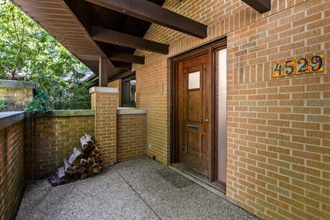 Tiny photo for 4529 W Columbia Avenue, Lincolnwood, IL 60712 (MLS # 12714659)