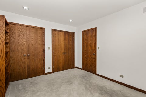Tiny photo for 4529 W Columbia Avenue, Lincolnwood, IL 60712 (MLS # 12714659)