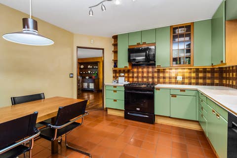 Tiny photo for 4529 W Columbia Avenue, Lincolnwood, IL 60712 (MLS # 12714659)