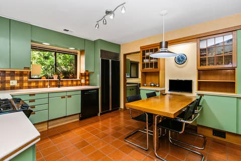 Tiny photo for 4529 W Columbia Avenue, Lincolnwood, IL 60712 (MLS # 12714659)