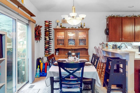 Tiny photo for 6032 Delaney Drive #17-3, Hoffman Estates, IL 60192 (MLS # 12748892)