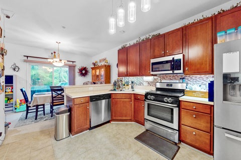 Tiny photo for 6032 Delaney Drive #17-3, Hoffman Estates, IL 60192 (MLS # 12748892)