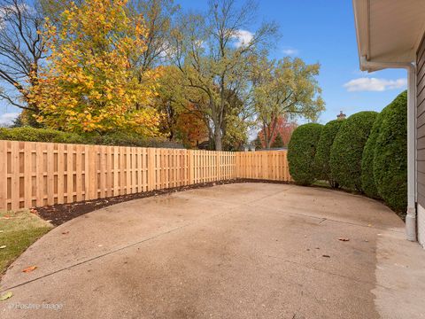 A home in Glen Ellyn