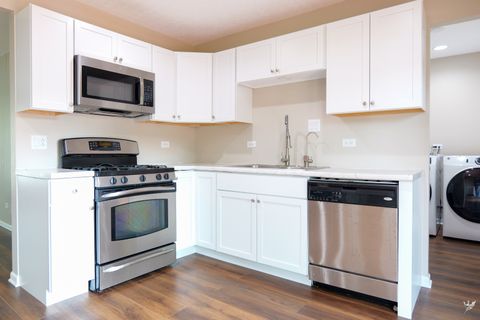Tiny photo for 1595 Highland Boulevard, Hoffman Estates, IL 60169 (MLS # 12667961)