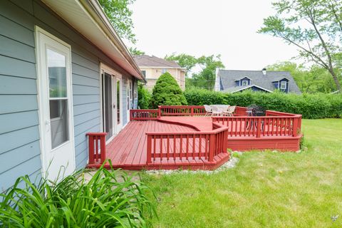 Tiny photo for 1595 Highland Boulevard, Hoffman Estates, IL 60169 (MLS # 12667961)