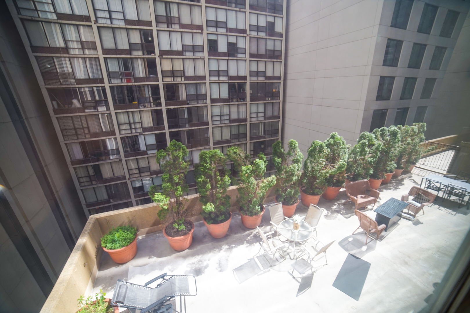 233 E Erie Street 1010