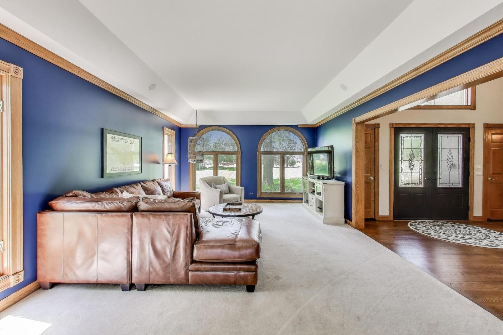 6 Steeplechase Drive