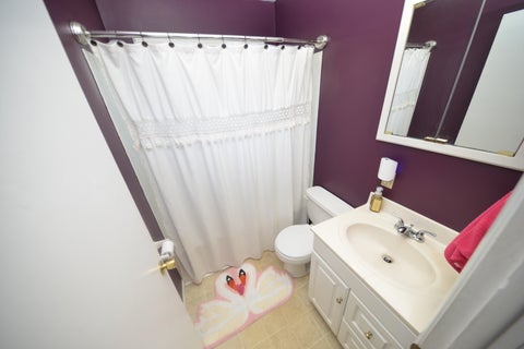 Tiny photo for 8 E Crownview, Mt Vernon, IL 62864 (MLS # 12640054)