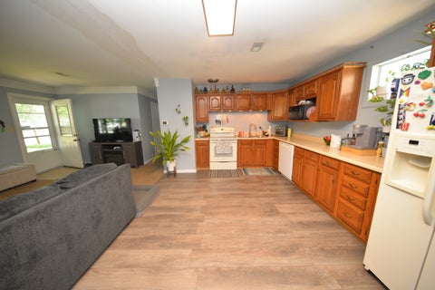 Tiny photo for 8 E Crownview, Mt Vernon, IL 62864 (MLS # 12640054)