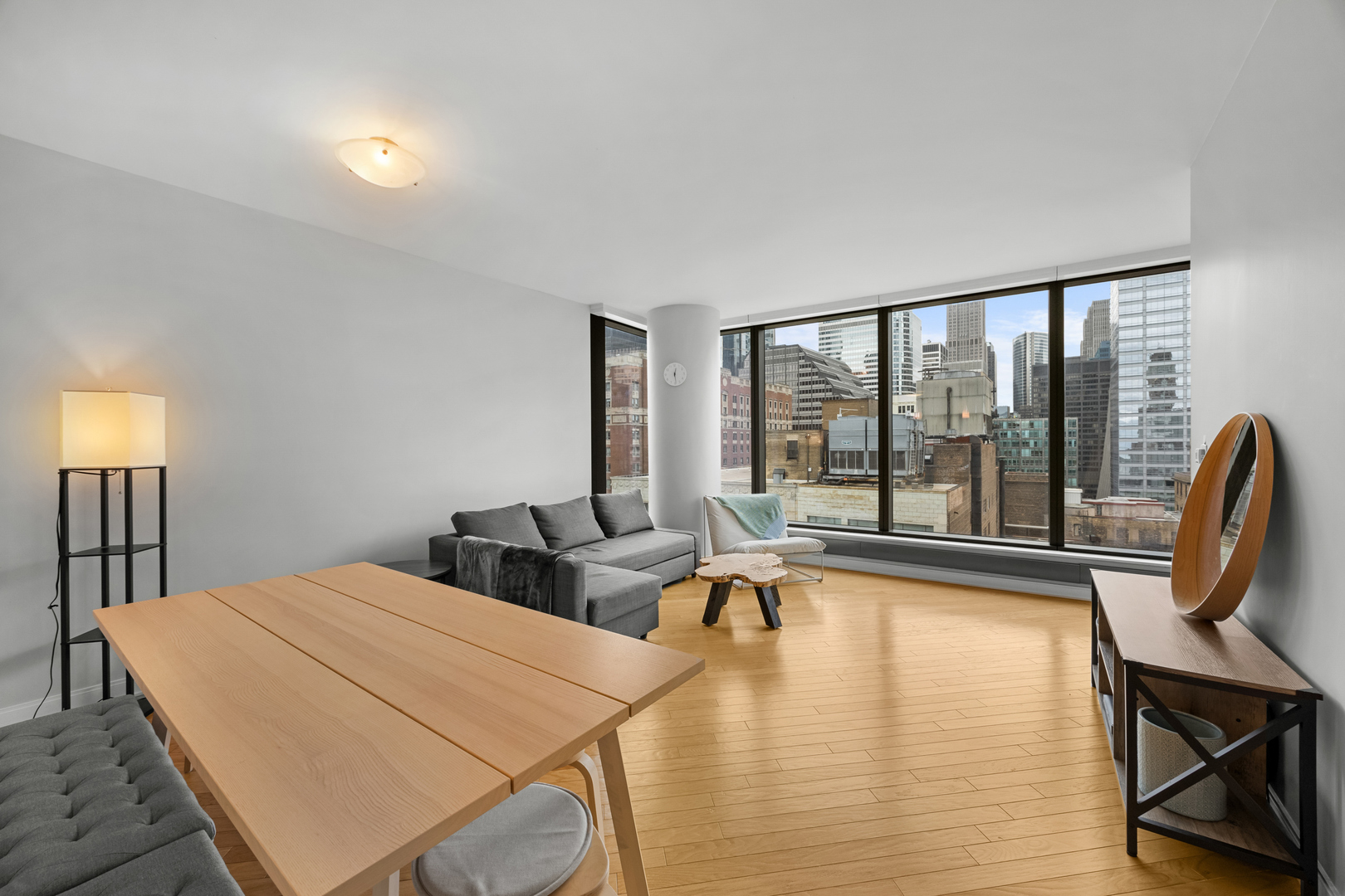 60 E Monroe Street 1905