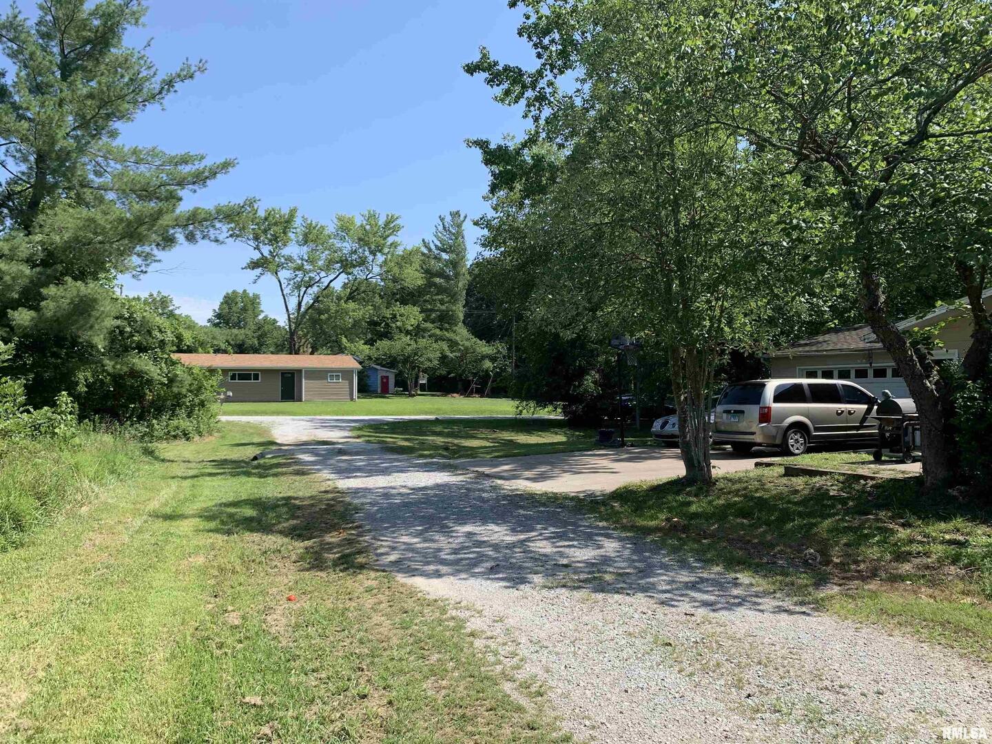 5281-5287 COUNTRY CLUB Road 21