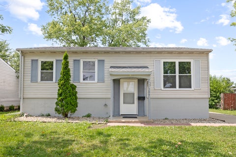Tiny photo for 206 Ridge Circle, Streamwood, IL 60107 (MLS # 12757497)